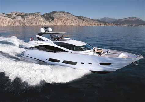 luxury yacht manufacturers|Sunseeker .